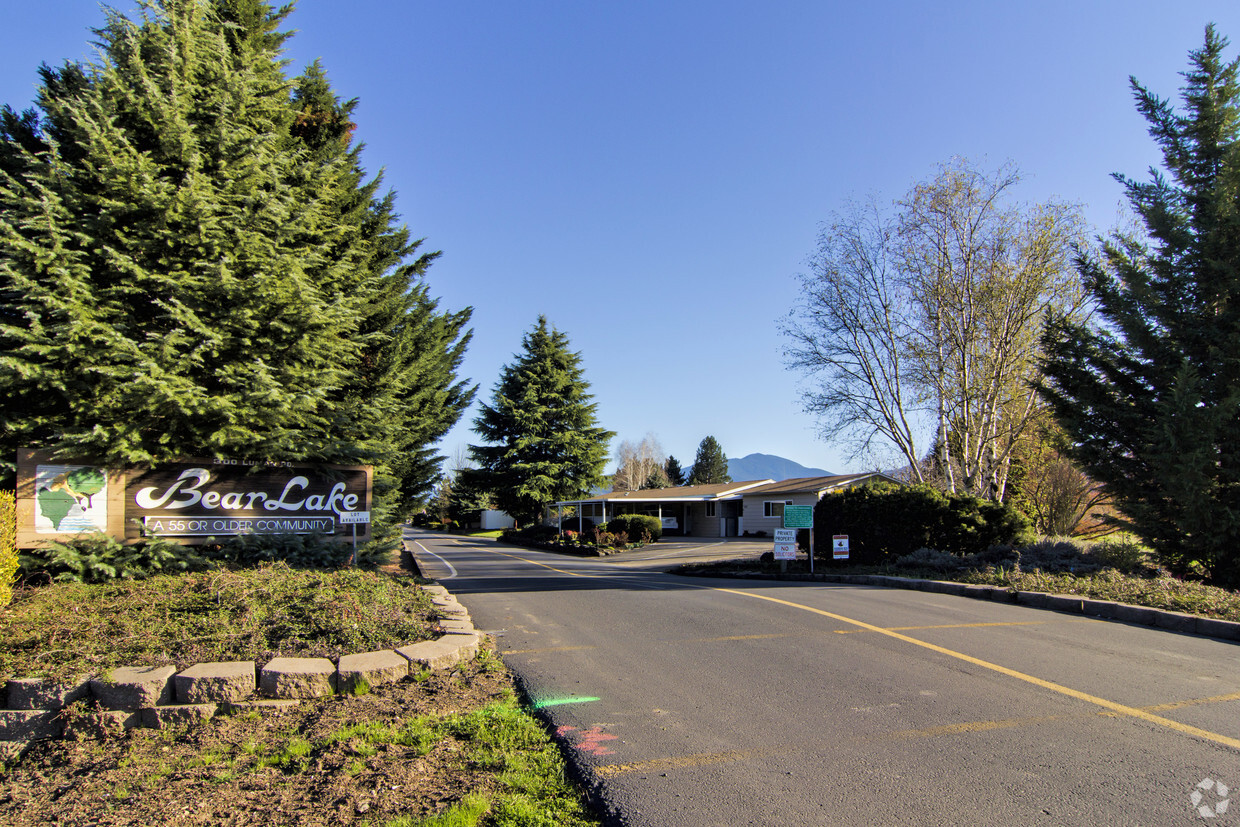 Primary Photo - Bear Lake Mobile Home Park