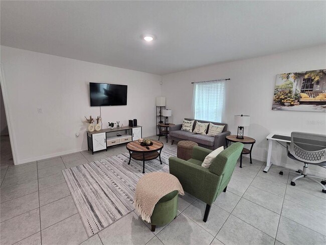 Foto del edificio - 15271 Green Jay Rd