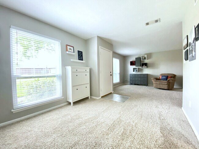 Foto del edificio - 11744 S Kirkwood Rd