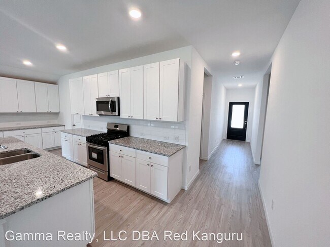 Foto del edificio - 3 br, 2 bath House - 4318 Southton Loch
