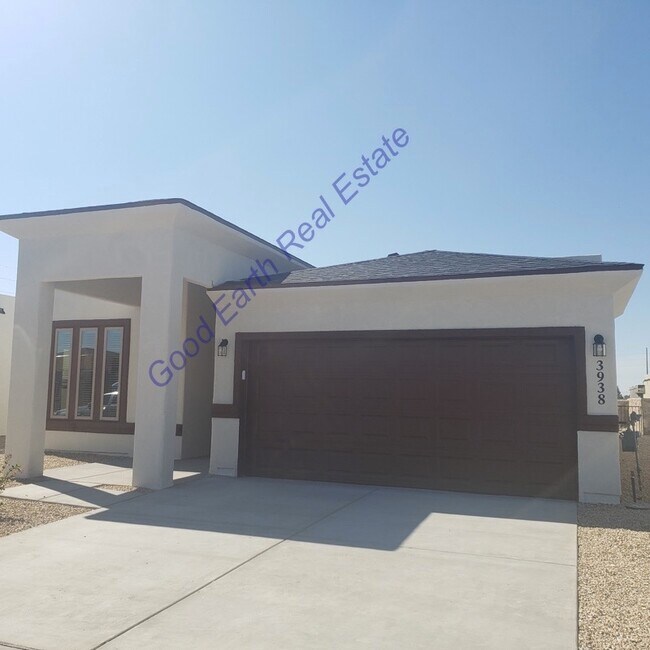 Building Photo - 3938 Santa Sophia Rd