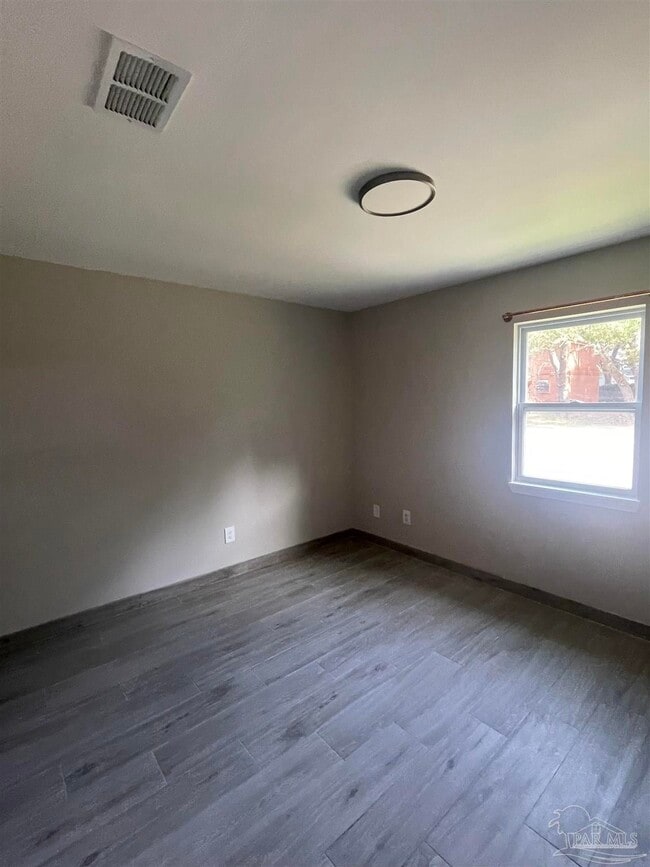 Building Photo - 7240 Hilburn Rd