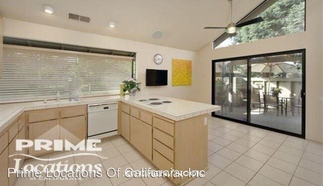 Foto del edificio - 1806 Discovery Village Ln