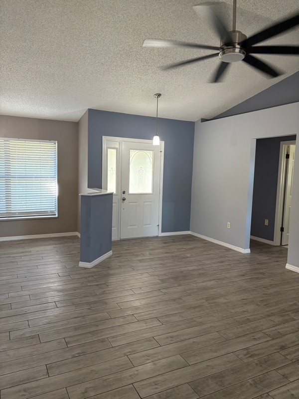 Foto del edificio - 2235 W Springlake Dr
