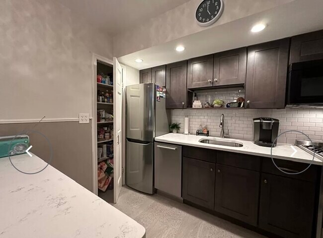 Foto del edificio - 145 72nd St