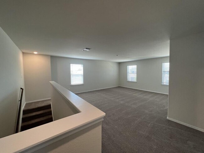 Foto del edificio - 152 Janice Rd