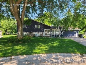 Building Photo - W207S10609 Jennifer Ct