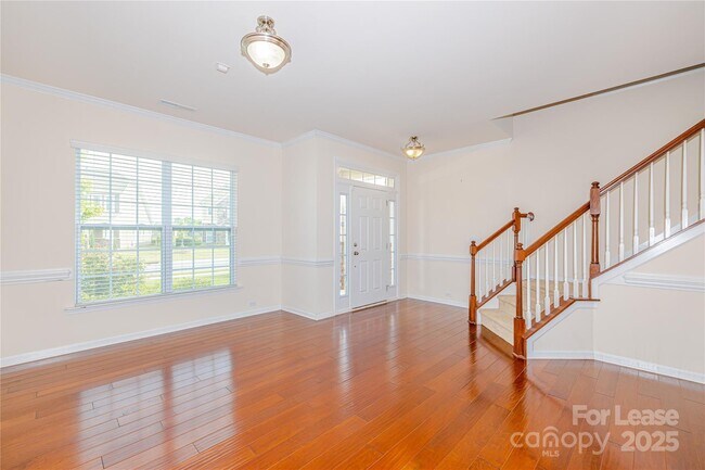 Building Photo - 2624 Snap Dragon Dr