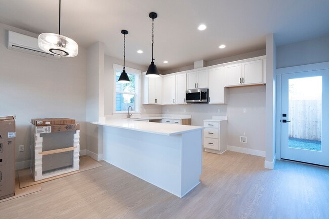 Foto del edificio - New Build 3 Bed, 1.5 Bath Rental Home in Centennial neighborhood!
