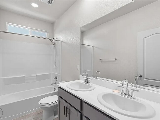 Foto del edificio - 2911 Buckley Ct