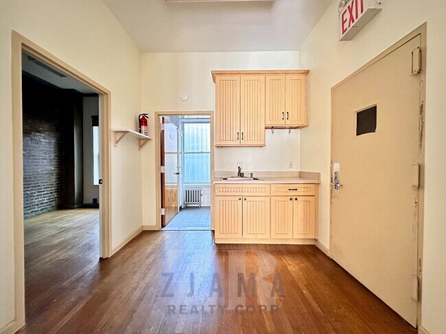 Foto del edificio - 475 Hicks St
