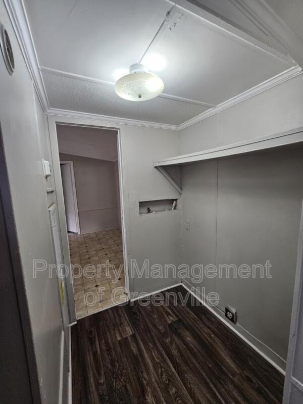 Foto del edificio - 146 Duncanwood Dr