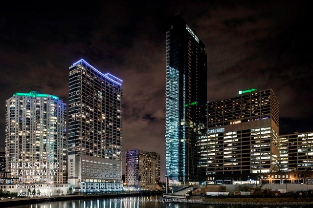 Primary Photo - 333 N Canal St