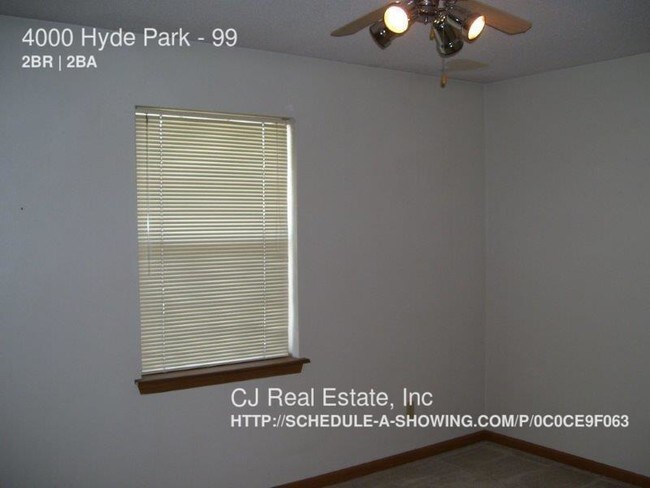 Foto del edificio - 4000 Hyde Park Ave