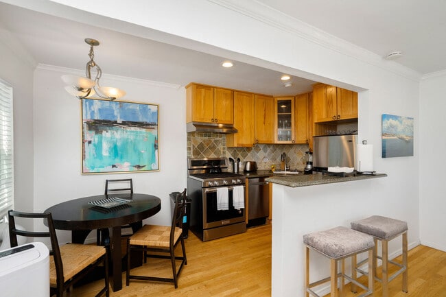 Building Photo - Ocean Condos- All Ocean View Apartments!