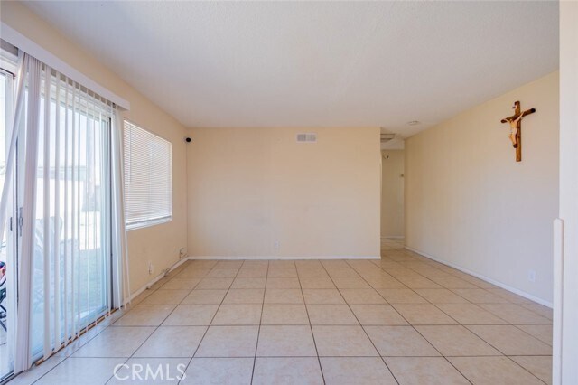 Building Photo - 45325 Raysack Ave