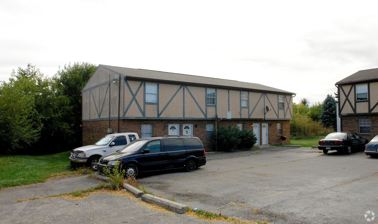 Building Photo - 2263-2265 Webster Canyon Ct