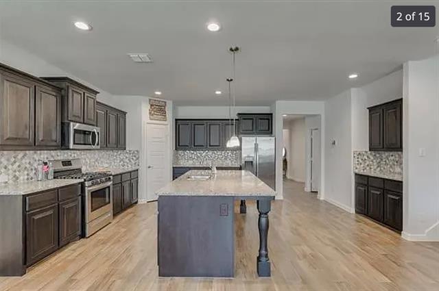 Building Photo - 2420 Coyote Way