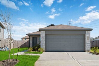 Building Photo - 21002 Longwitton Ln