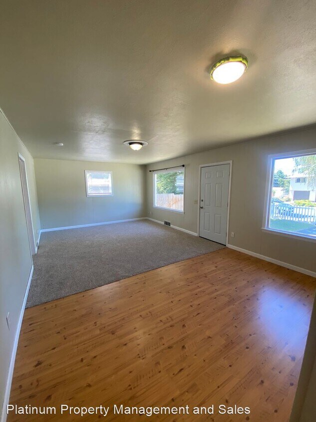 1203 N Devon Ave, East Wenatchee, WA 98802 House Rental in East