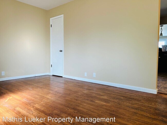 Building Photo - 4 br, 2 bath House - 1515 Johnson Drive
