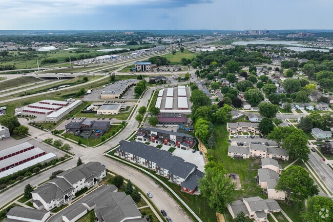 Aerial - Manor Heights Townhomes