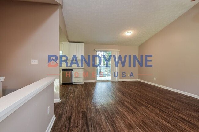Building Photo - 2681 Meadow Ridge Ct