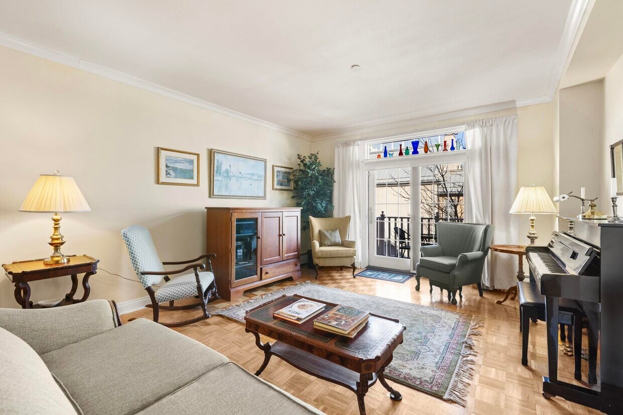 Primary Photo - 207 Shearwater Ct W