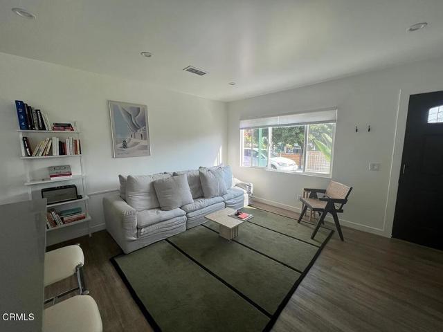 Foto del edificio - 3932 Brunswick Ave