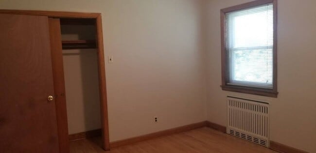 Building Photo - 309 Alter Ave