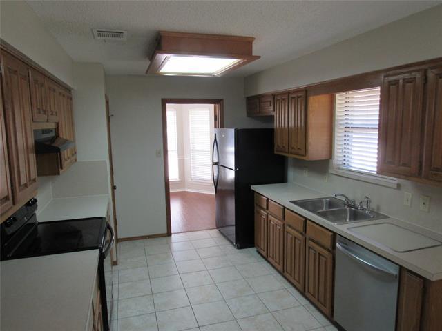 Foto del edificio - 4912 Timberview Dr