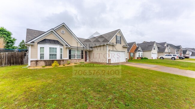Building Photo - 22 Oakwood Dr