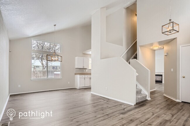 Building Photo - 1474 South Richfield Way, Aurora, CO, 80017