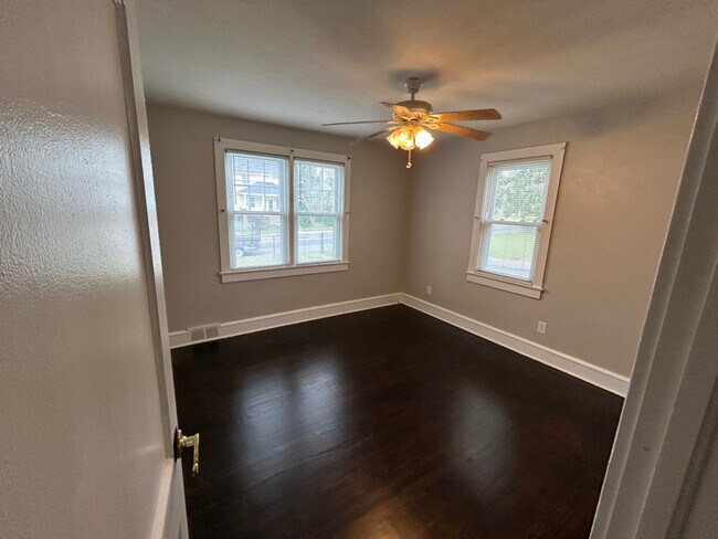 Foto del edificio - 741 S East Ave