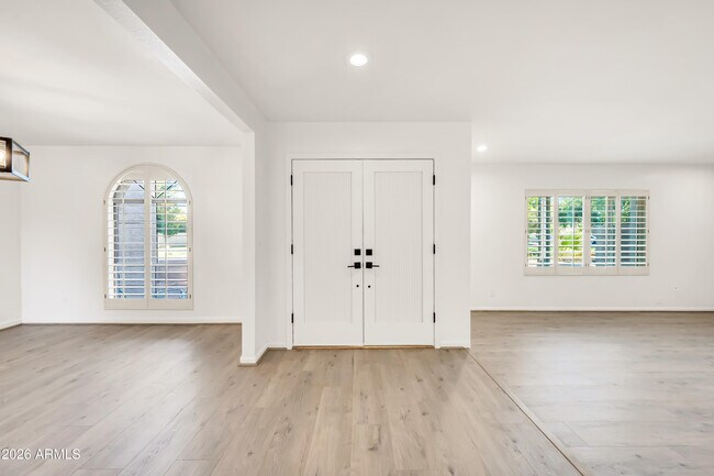 Foto del edificio - 10224 N 82nd St