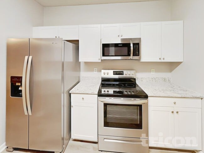 Building Photo - 222 Southwind Ln
