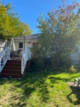 Building Photo - 11 Ted St