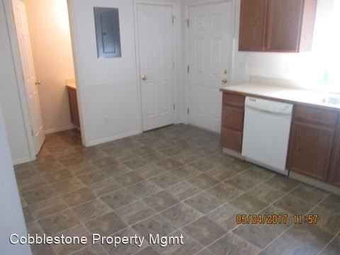 Building Photo - 3 br, 1.5 bath Apartment - 128 Hunter Court