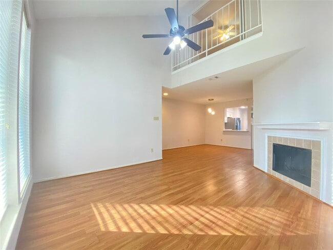 Building Photo - 2601 S Braeswood Blvd