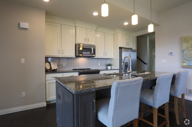Interior Photo - The Residences of Old Hawthorne