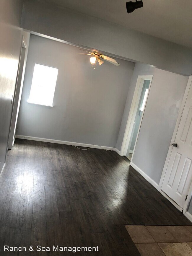 Building Photo - 1 br, 1 bath House - 3447 Jefferson St