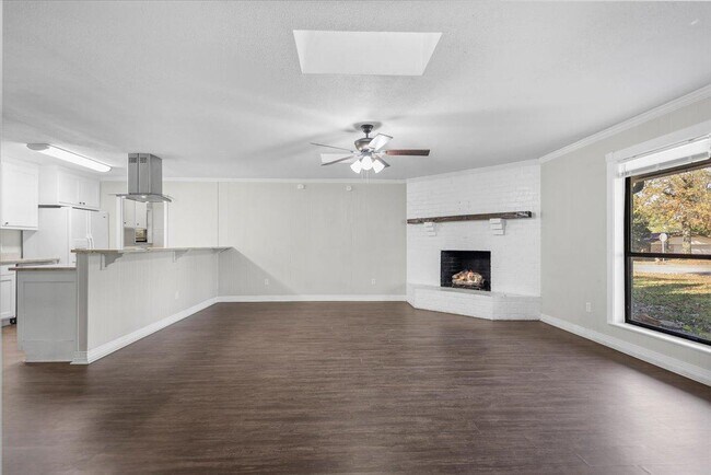 Building Photo - 903 Joel Dr