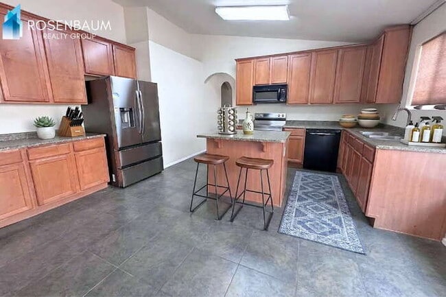 Foto del edificio - 2030 W Carson Rd