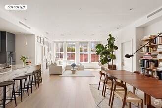 Building Photo - 52 Laight St