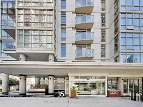 Building Photo - 35 Mariner Terrace