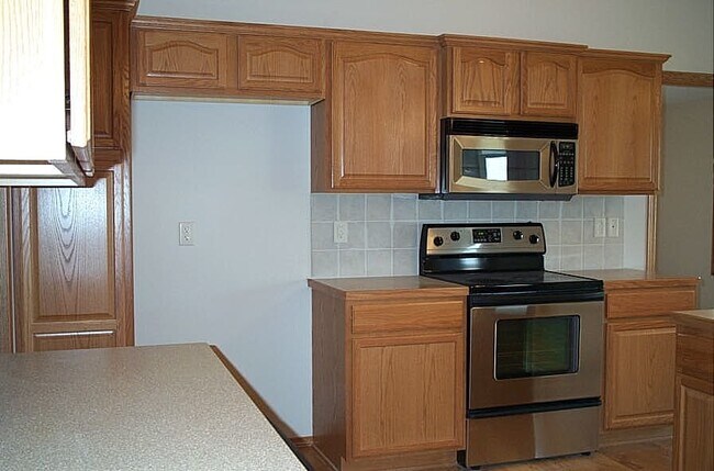 Foto del edificio - Coming Soon!... Large North Derby Beautiful Ranch Home in Stone Creek