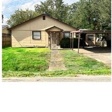 Building Photo - 4814 Dabney St