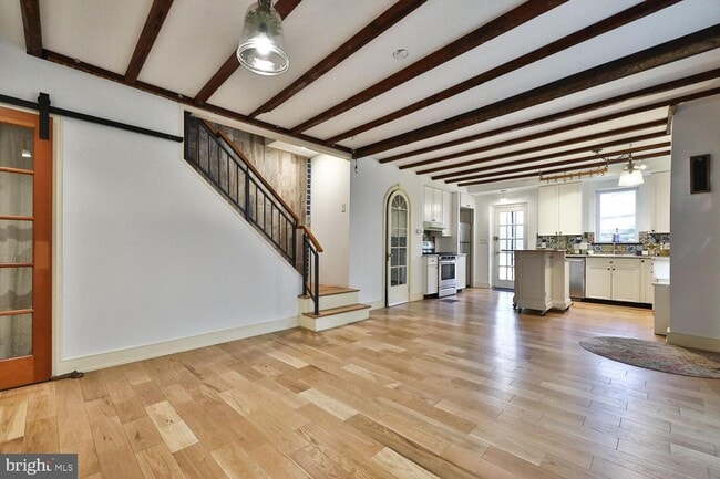 Building Photo - 1123 N Orianna St