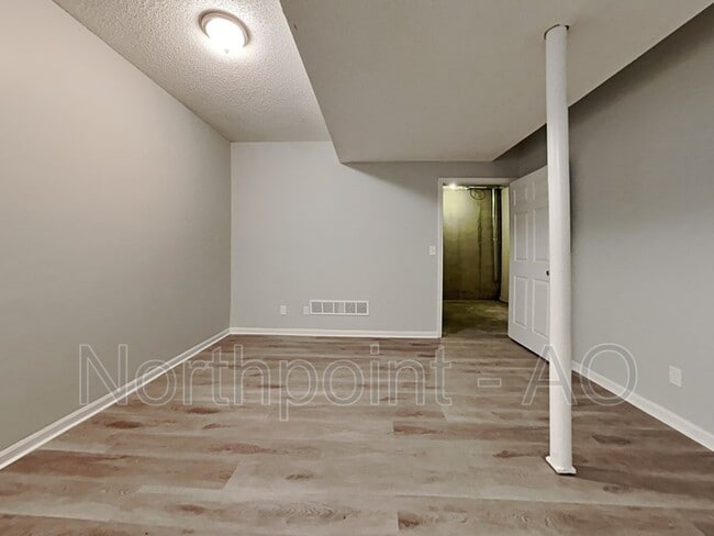 Building Photo - 4242 The Paseo