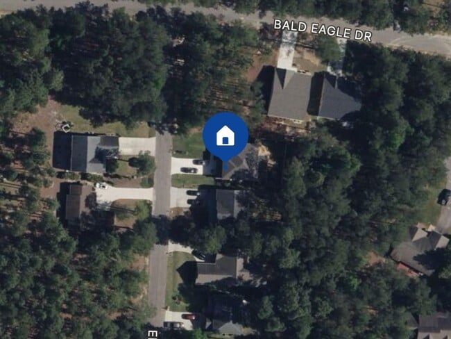 Building Photo - 711 Elderberry Dr